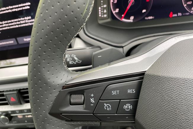 SEAT Arona Photo 16
