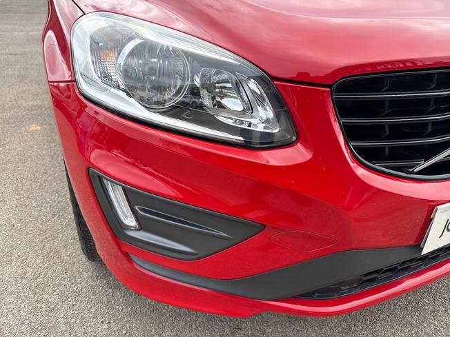 VOLVO XC60 Photo 19