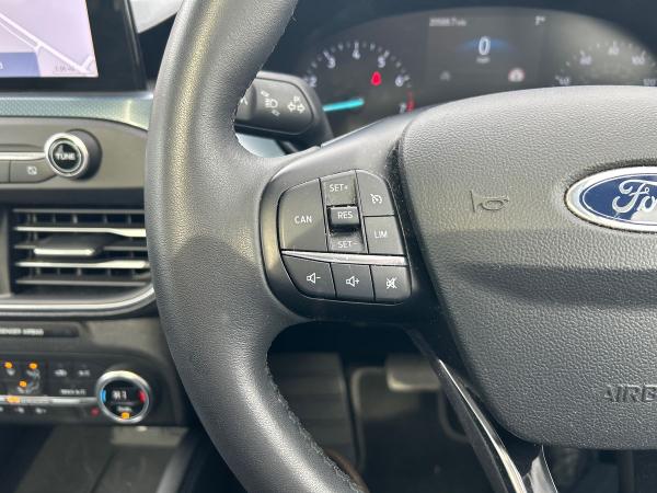 Ford Focus Photo autoimg-baa3c43a0773aee9f8472edf23f2ebf0843a4d24.jpg