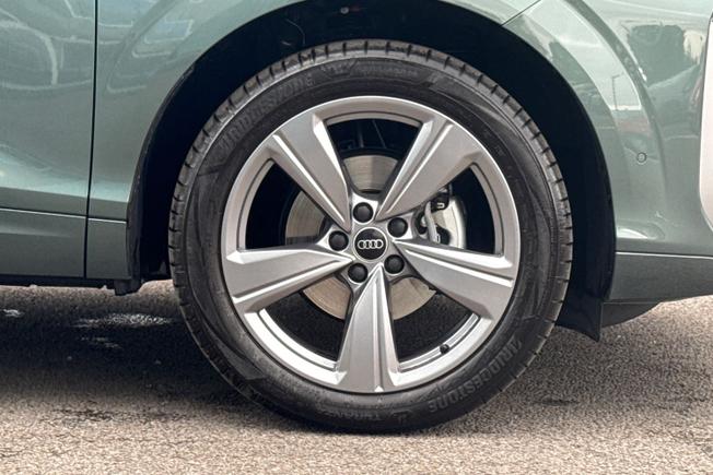 Audi Q3 Photo 5