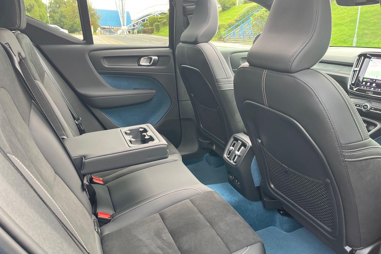 Volvo XC40 Photo 37