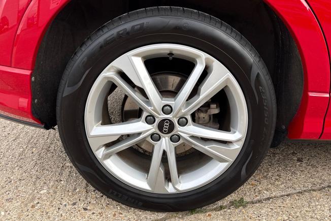 Audi Q3 Photo 46