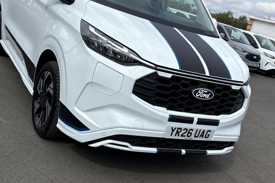 Ford TRANSIT CUSTOM Photo autoimg-bab53aa2c47fa3ccfdadad287878899c84c9462e.jpg