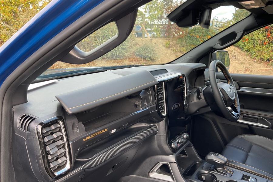 Ford RANGER Photo autoimg-bab6b8e76539a731453a8ae005a258db94f0a609.jpg