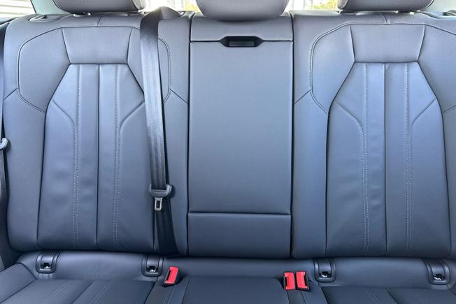 AUDI  Audi Q5 SUV Sport Photo 34
