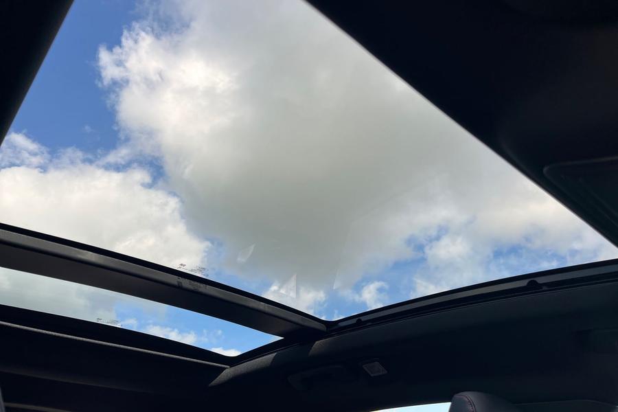 Ford KUGA Photo autoimg-bab9b0cbe1dabc717608bbdb10fed5bd8b982cf5.jpg