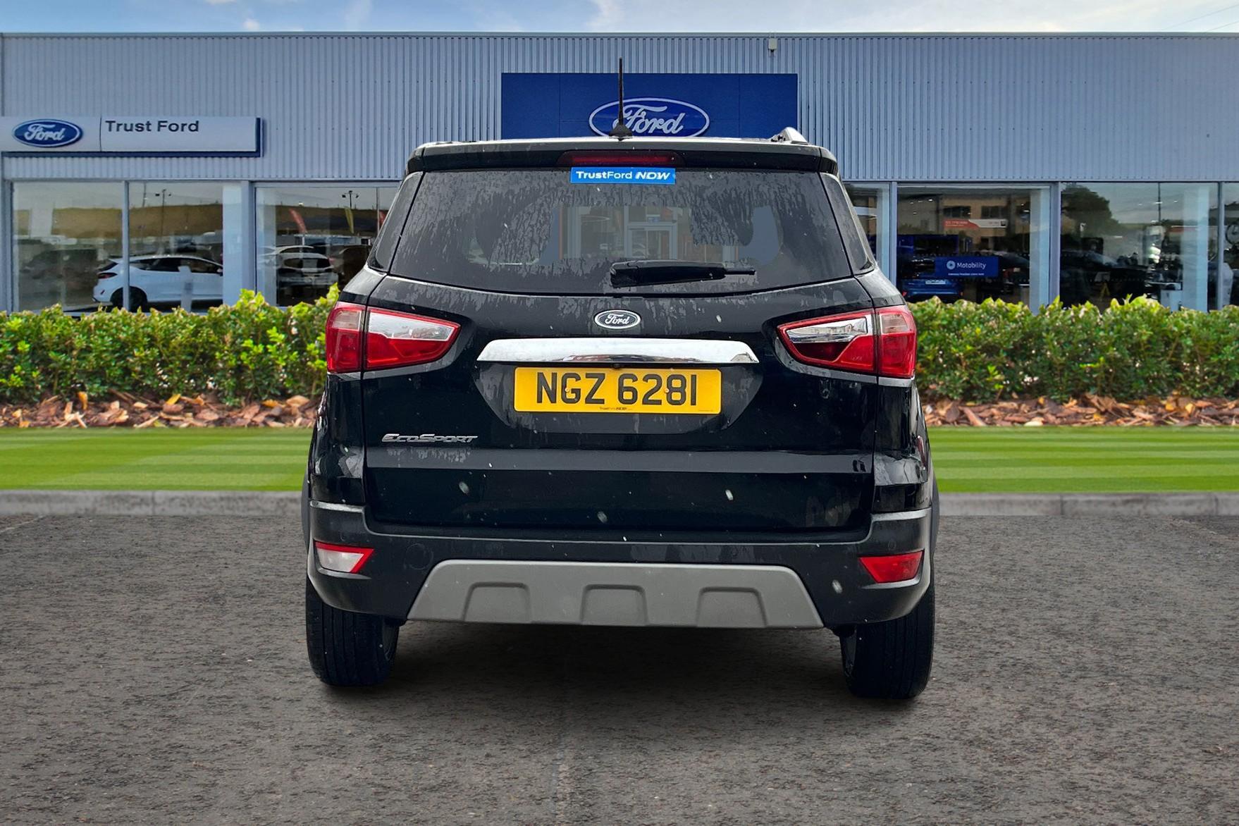 Ford ECOSPORT Photo 6