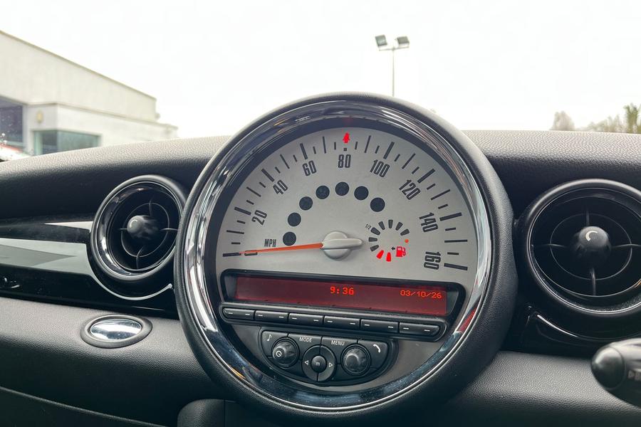 MINI COUPE Photo autoimg-babd31513f7ce51a430d943ac2f148f41d56bc96.jpg