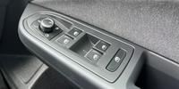 Volkswagen Golf Photo 16