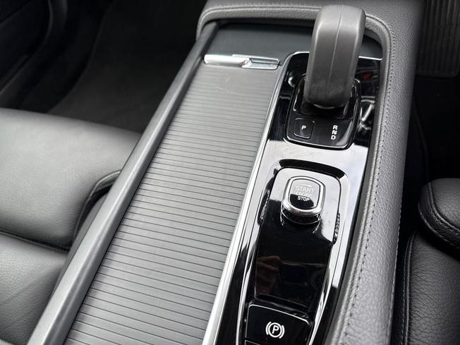 VOLVO V90 Photo 34