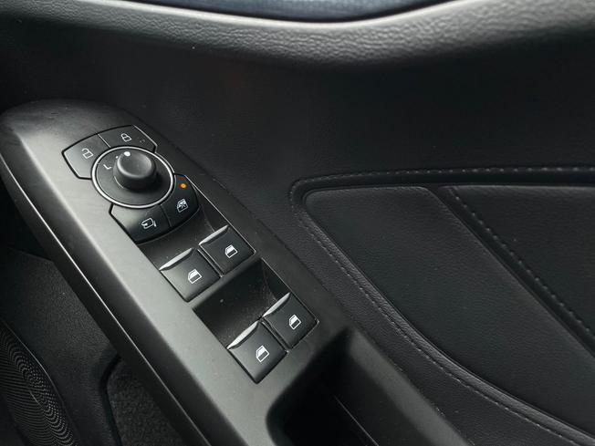 Ford Focus Photo 33