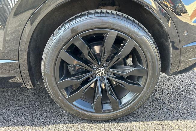 VOLKSWAGEN Touareg Photo 27