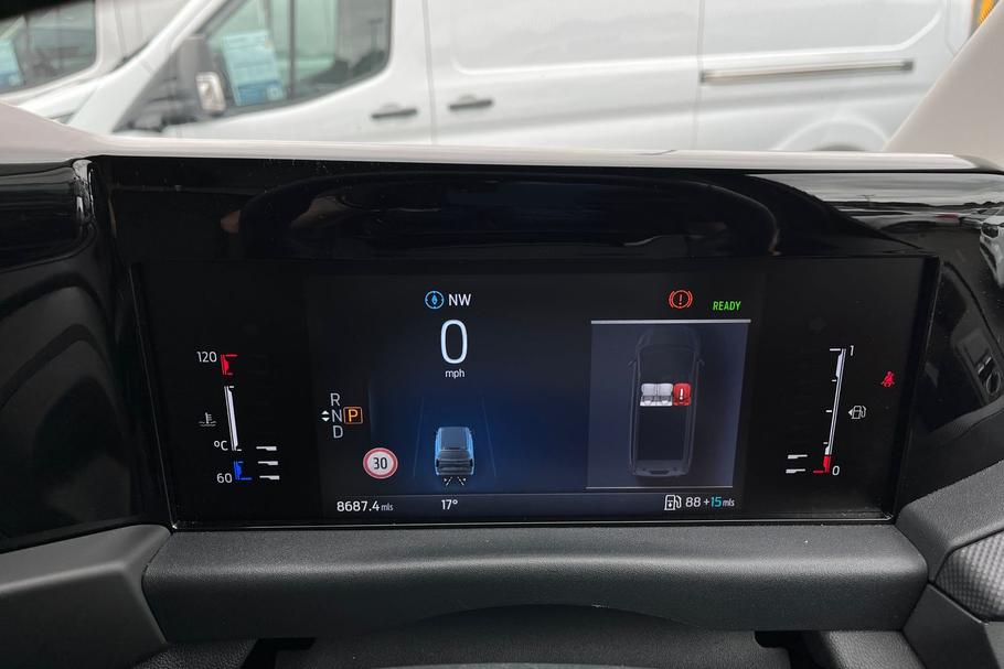 Used Ford TRANSIT CUSTOM IMZ7750 28