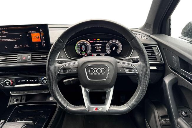 AUDI Q5 Photo 11
