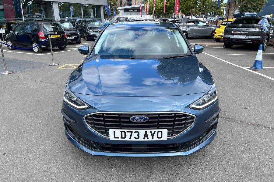 Ford FOCUS Photo autoimg-bacd053be94646606a11be94194309ed8cbb05de.jpg