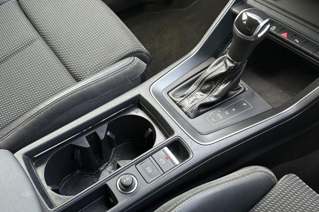 AUDI Q3 Photo 36