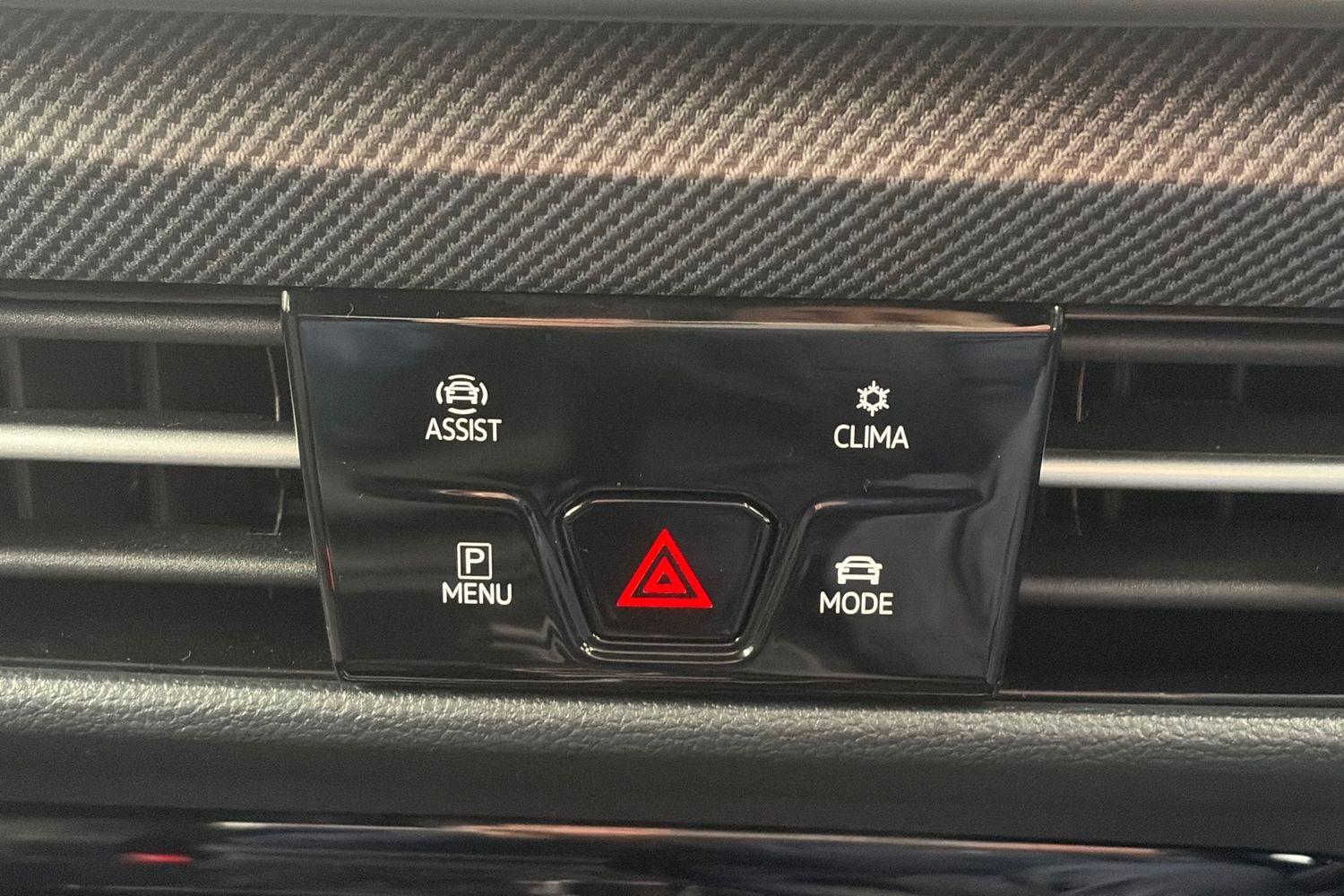 Volkswagen GOLF Photo 28