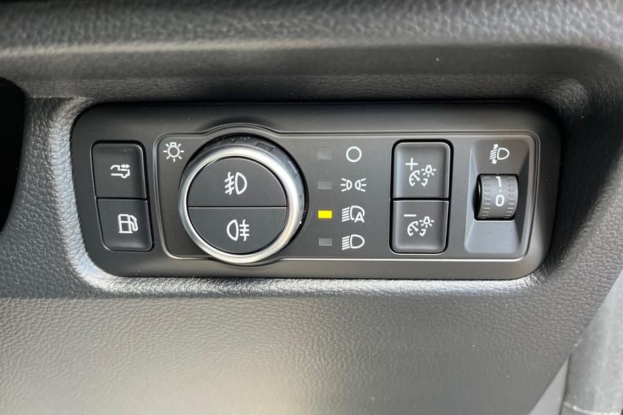 Ford RANGER Photo autoimg-bad29d793863cf4c8888c7fc020c544db6267aee.jpg
