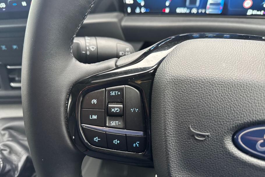 Used Ford TRANSIT CUSTOM 23