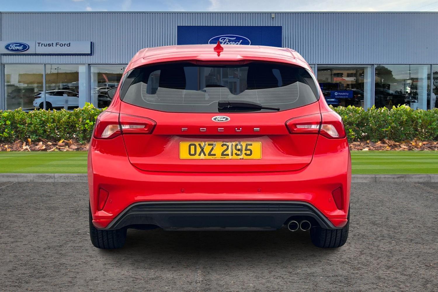 Ford FOCUS Photo 6