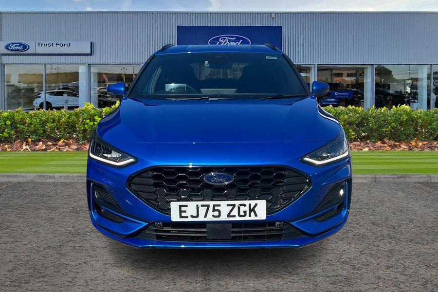 Ford FOCUS Photo autoimg-baddf45c17831f031149afef055fb9ceae4a6a46.jpg