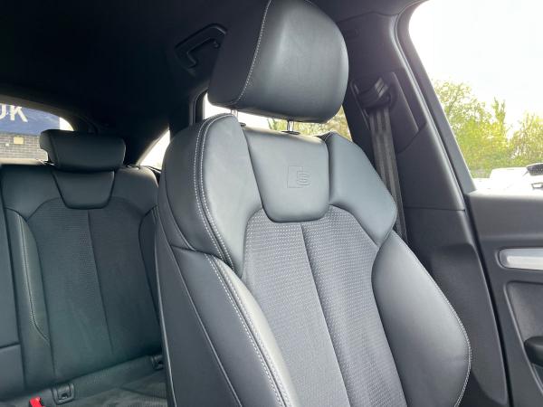 Audi Q5 Photo autoimg-bae0547f963e2cf3342818f8723a3db5c908406f.jpg