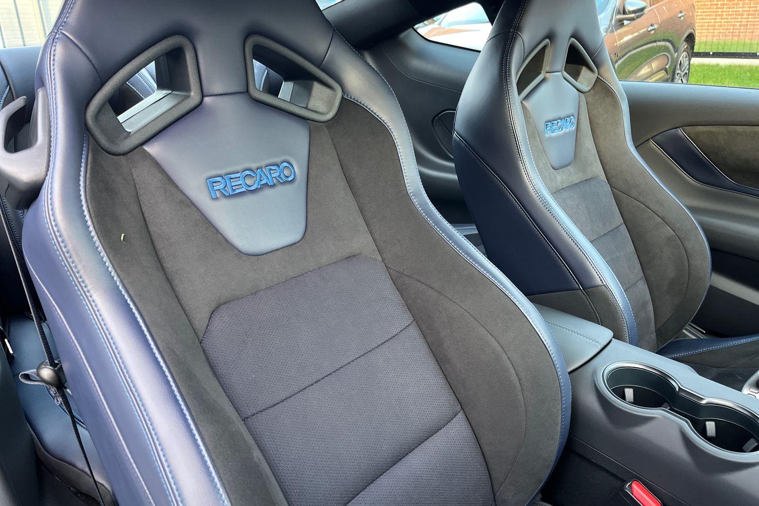 Ford MUSTANG Photo 16