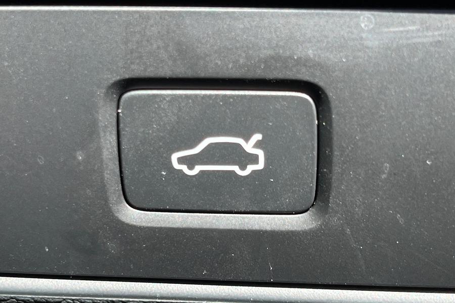 Volvo XC40 Photo autoimg-bae8b25bc4cdc1610343ce8d43a4b88458a32eb8.jpg