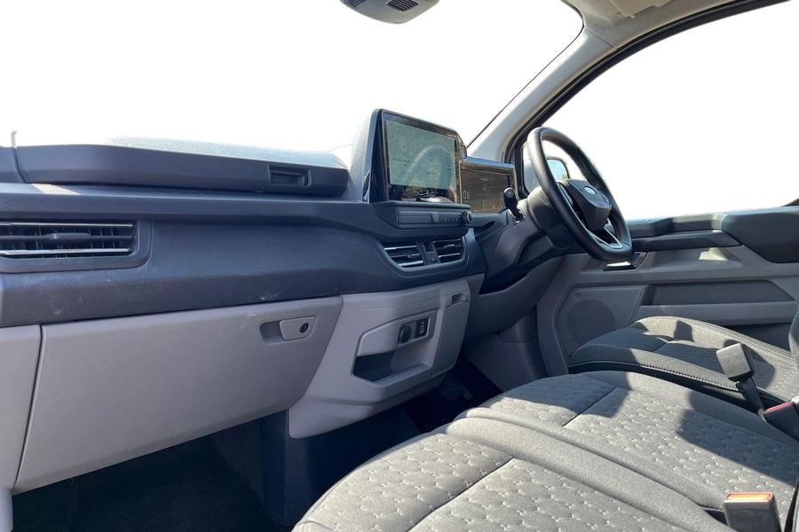 Ford TRANSIT CUSTOM Photo autoimg-baeede7ce97e63e58e55417541c31327e1ee89a2.jpg