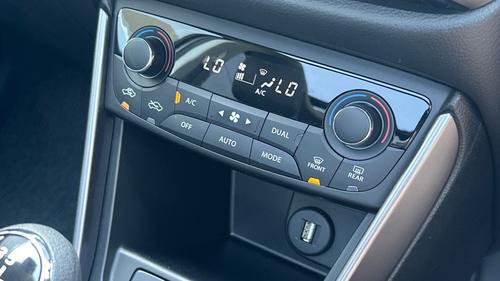 Suzuki S-Cross Photo autoimg-baeffbc32545ccc6dbe22b9563f6daeb132ed671.jpg