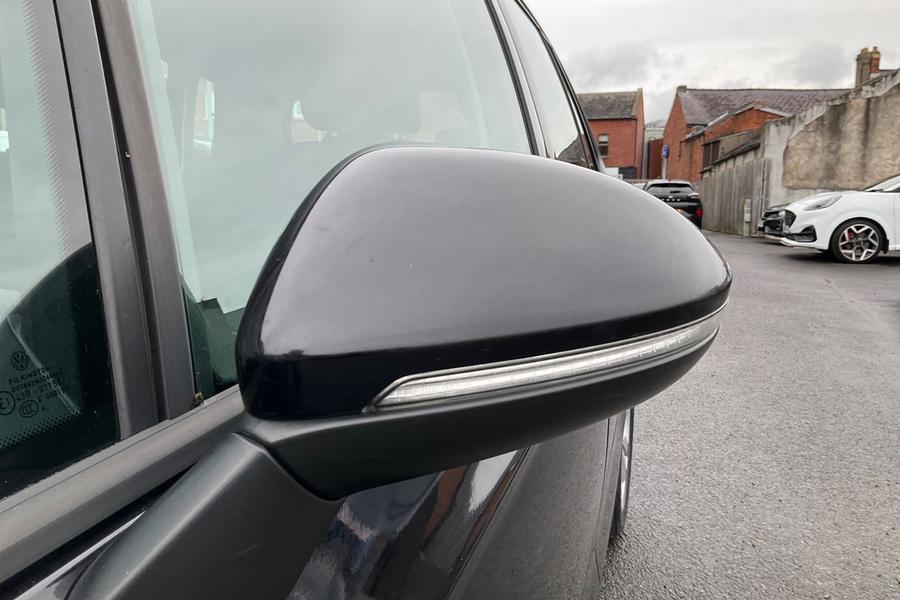 Volkswagen GOLF SV Photo autoimg-baf1822221236165ee854f49ad166acce2ffc1f8.jpg