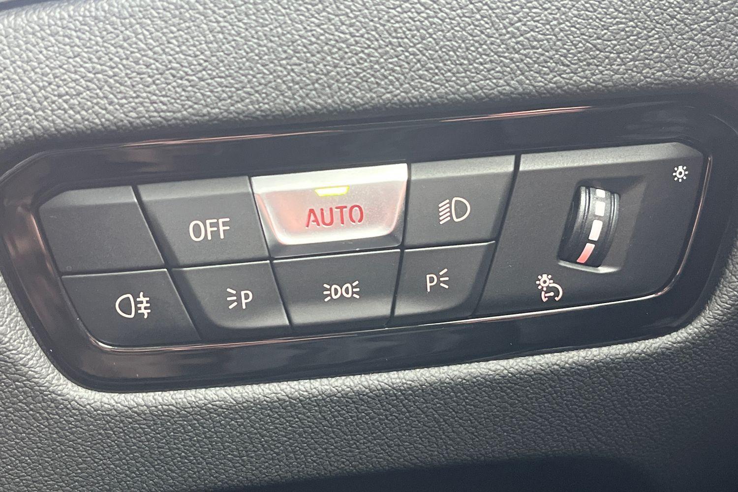 BMW 2 SERIES Photo 35