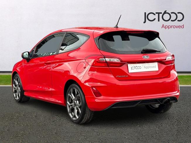 FORD Fiesta Photo 3