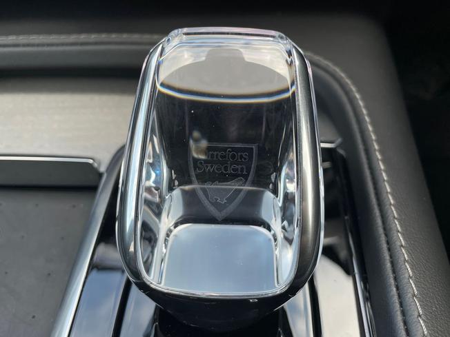 VOLVO XC90 Photo 29