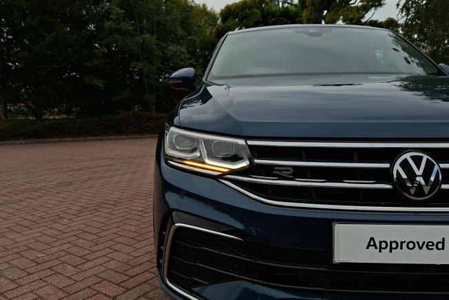 VOLKSWAGEN Tiguan Photo 19