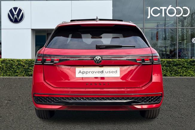 VOLKSWAGEN Passat Photo 7
