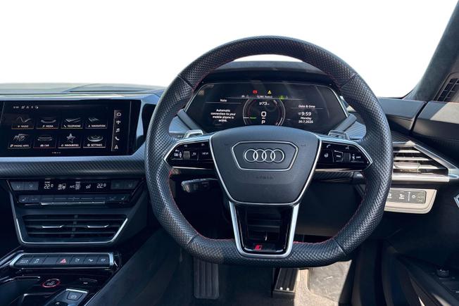 AUDI Rs E-Tron Gt Photo 11