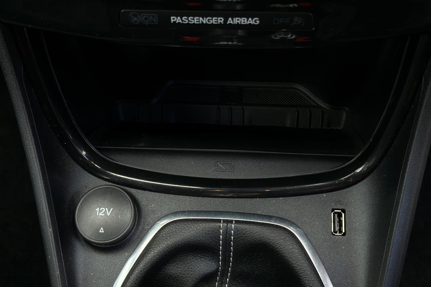 Ford PUMA Photo 31