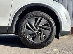 NISSAN Qashqai Photo 5