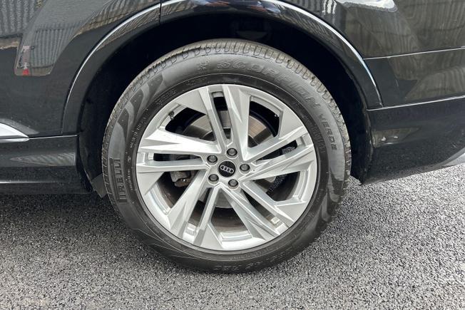 Audi Q7 Photo 27