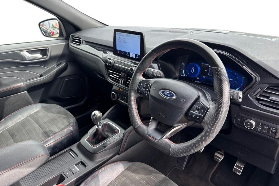 Ford KUGA Photo autoimg-bb0e4f523839de2782f024ac266b971d84a06790.jpg