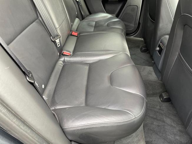 VOLVO XC60 Photo 32