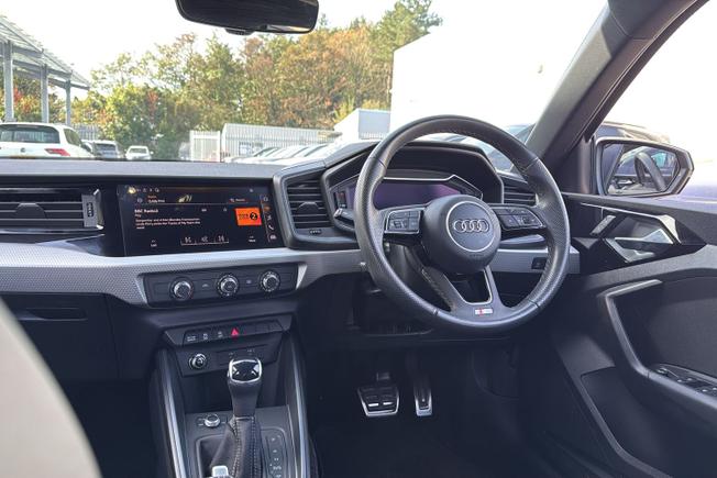 AUDI A1 Photo 36