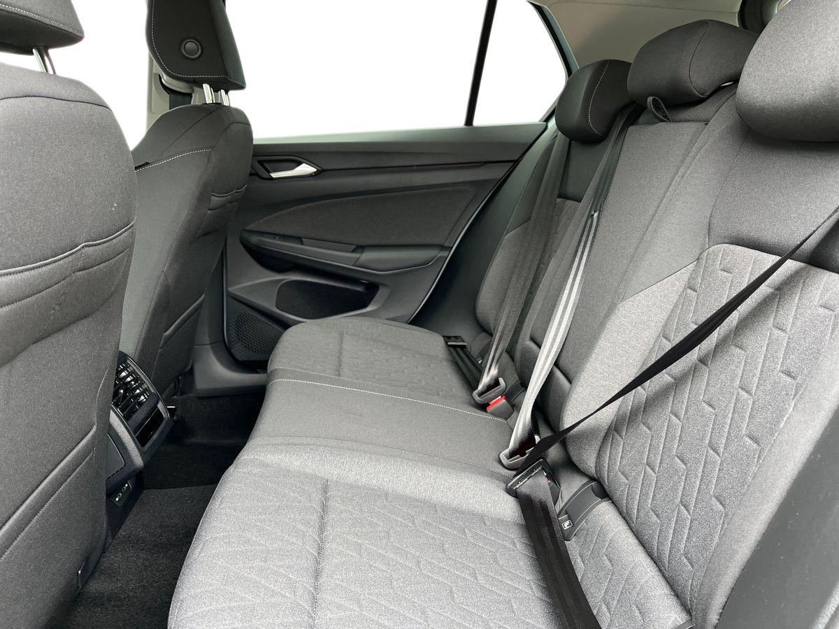 Volkswagen Golf Photo autoimg-bb182435151e1e612980248c79cd9e2faa339c37.jpg