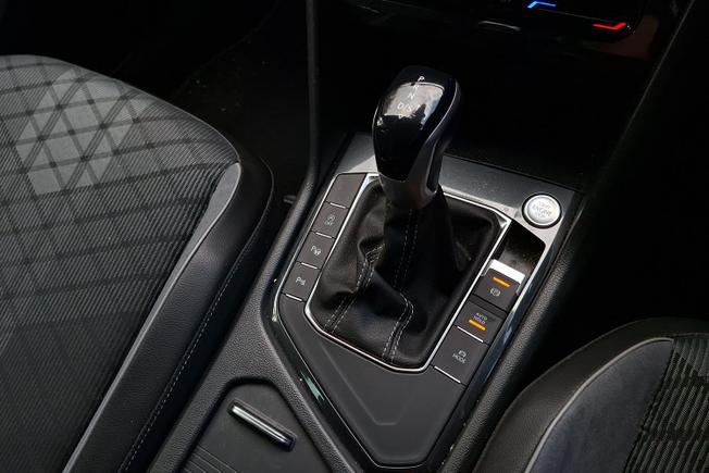 VOLKSWAGEN Tiguan Photo 27