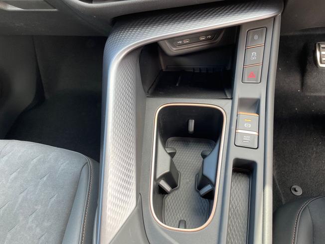 CUPRA Terramar Photo 25
