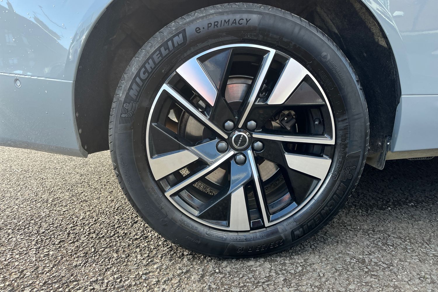 Volvo XC60 Photo 7