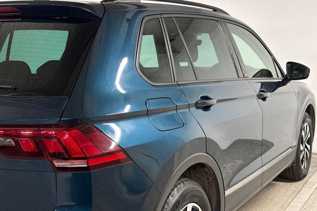 VOLKSWAGEN Tiguan Photo 28