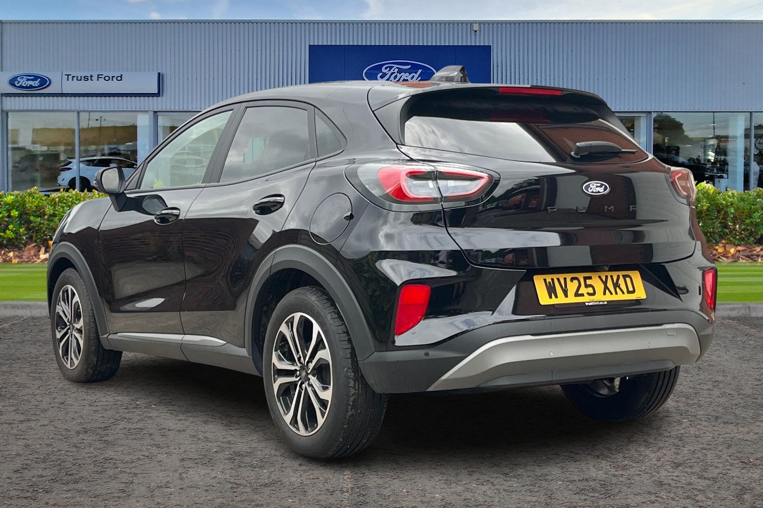 Ford PUMA Photo 1