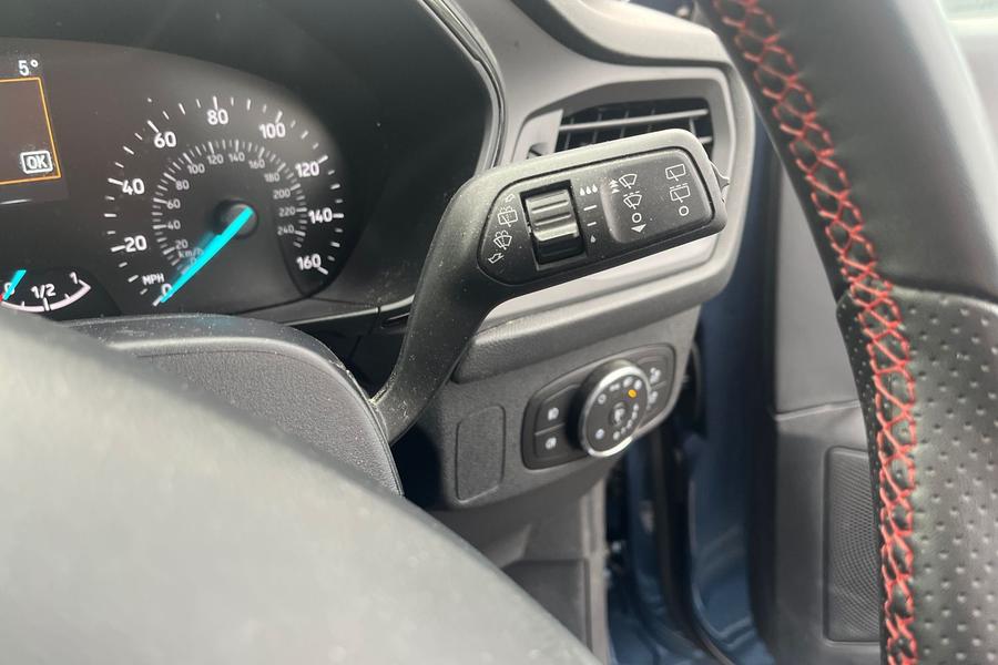 Ford FOCUS Photo autoimg-bb2aa32523d478b47f847048d8f138662954ef52.jpg